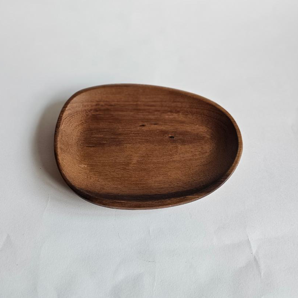 petites assiettes ovale en bois de manguier (2 pièces)